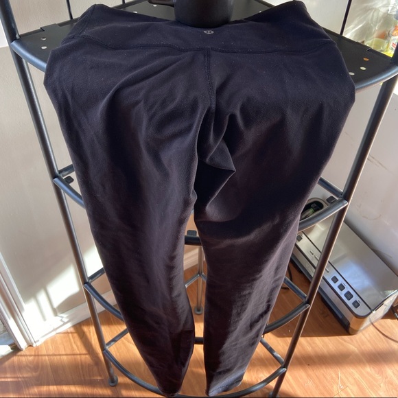 Lulu Leggings size 4 - Picture 3 of 5